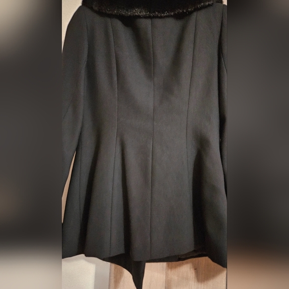 HUGO BUSCATI Black Faux fur trim peacoat. Size 6 - Picture 8 of 10